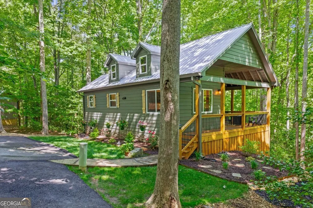 27 Village WAY Blairsville, GA 30512