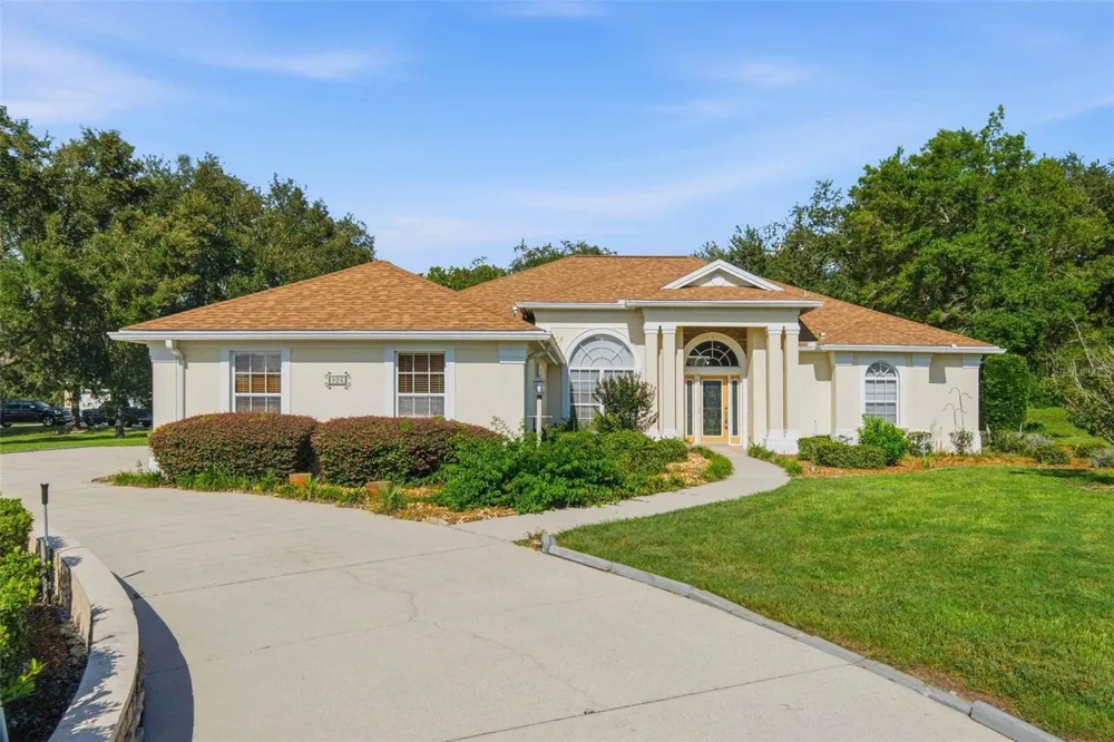 926 E TRIPLE CROWN LOOP Hernando, FL 34442