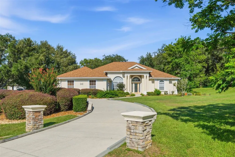 926 E TRIPLE CROWN LOOP Hernando, FL 34442