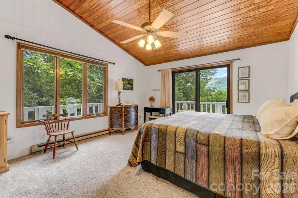 38 Bee Tree Lane Mars Hill, NC 28754