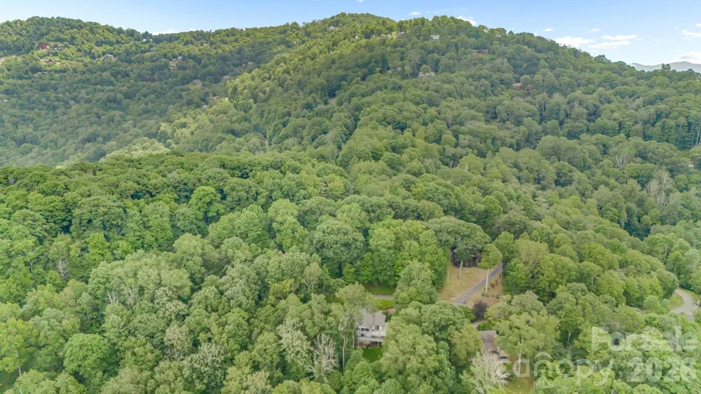 38 Bee Tree Lane Mars Hill, NC 28754