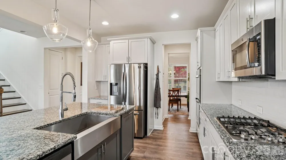 483 Hunton Forest Drive Concord, NC 28027