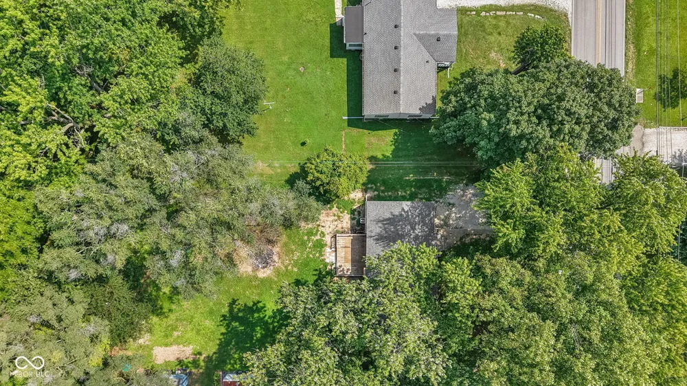 1075 S Morgantown Road Greenwood, IN 46143