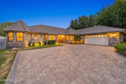 41628 Crispi Lane