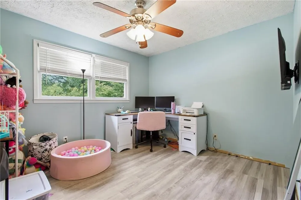 110 Crestmont Drive Calhoun, GA 30701