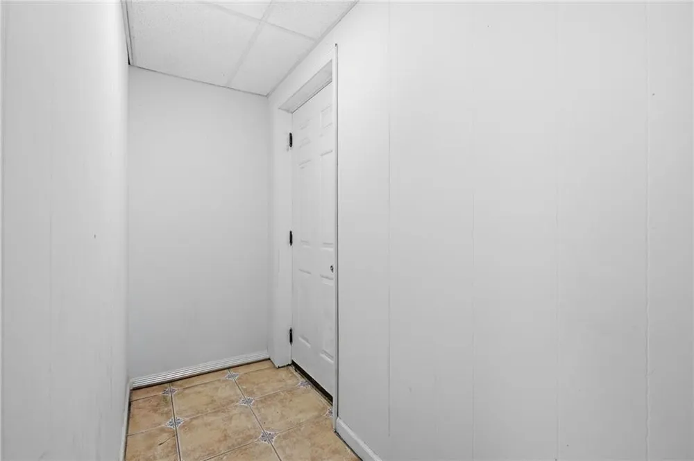 110 Crestmont Drive Calhoun, GA 30701