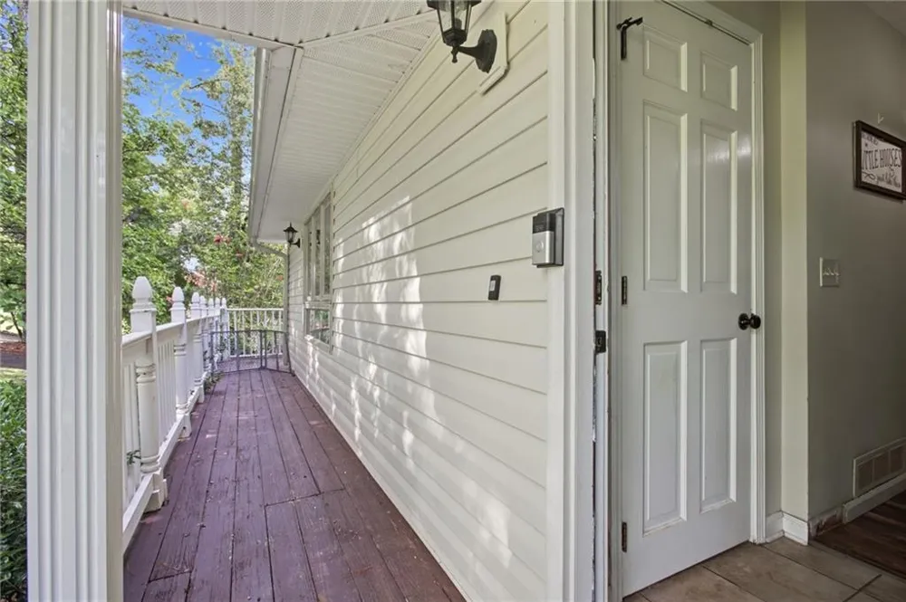 110 Crestmont Drive Calhoun, GA 30701