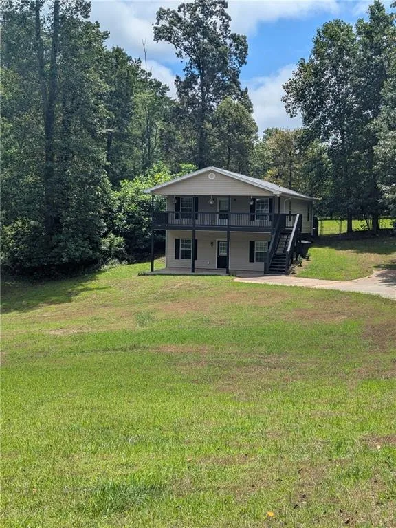 58 E Pinewood Drive Dahlonega, GA 30533
