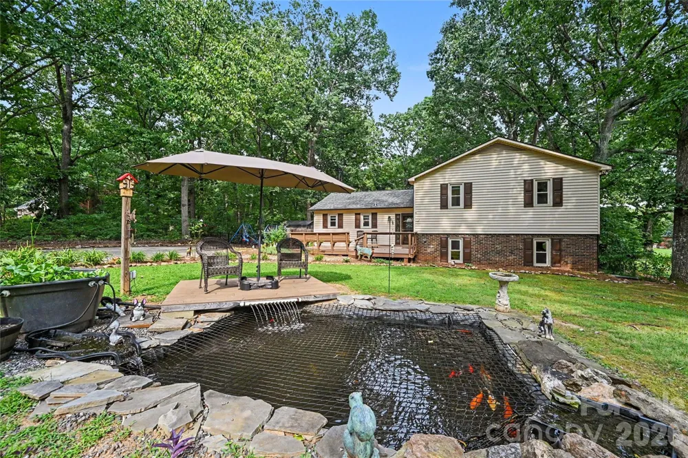 608 Hoyle Street Lincolnton, NC 28092