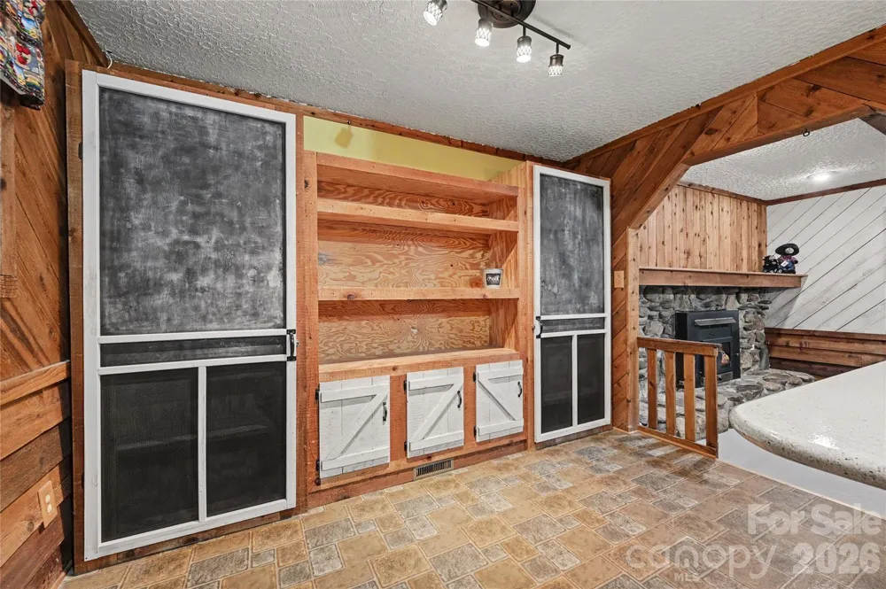 608 Hoyle Street Lincolnton, NC 28092