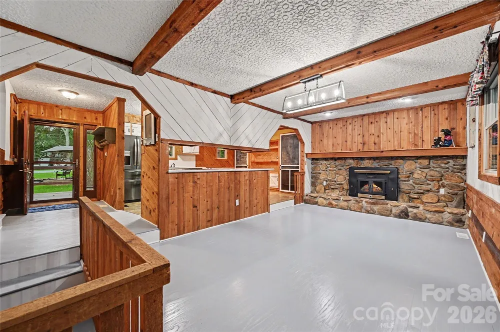 608 Hoyle Street Lincolnton, NC 28092