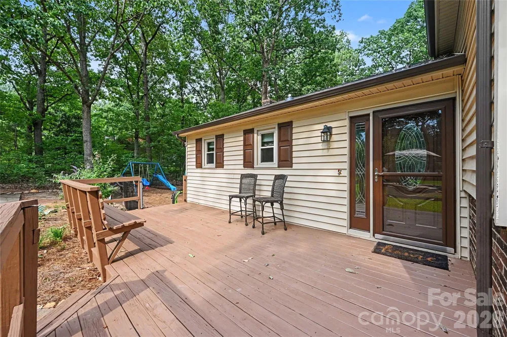 608 Hoyle Street Lincolnton, NC 28092