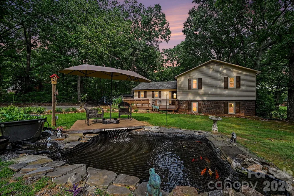 608 Hoyle Street Lincolnton, NC 28092