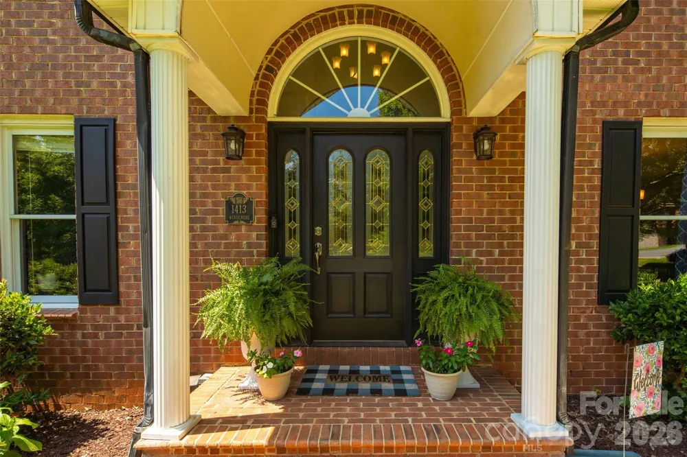1413 Windemere Lane Hickory, NC 28602
