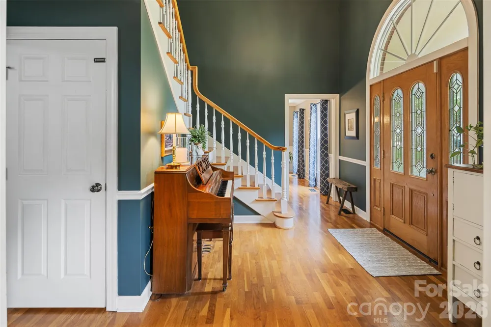 1413 Windemere Lane Hickory, NC 28602