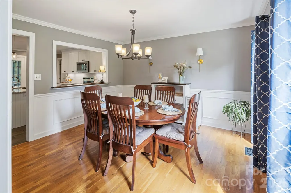 1413 Windemere Lane Hickory, NC 28602