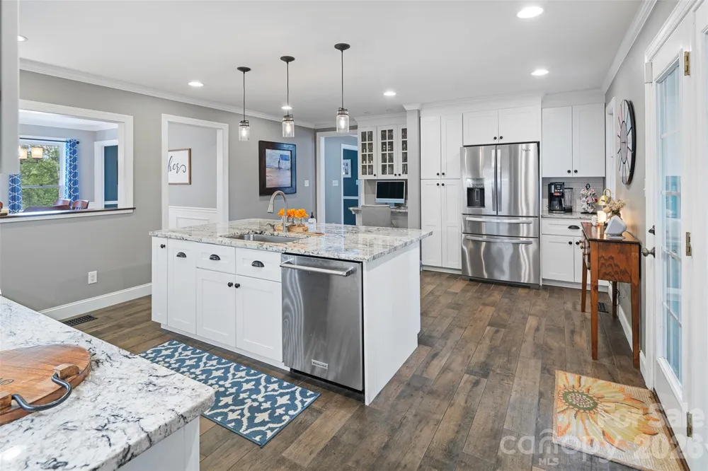 1413 Windemere Lane Hickory, NC 28602