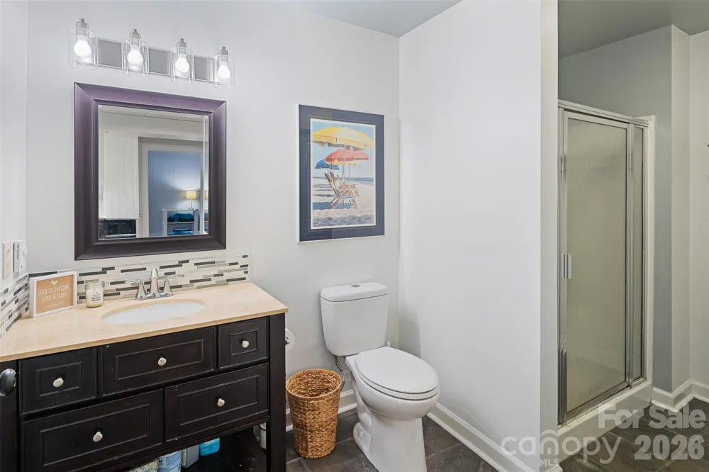 1413 Windemere Lane Hickory, NC 28602