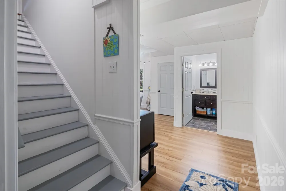 1413 Windemere Lane Hickory, NC 28602