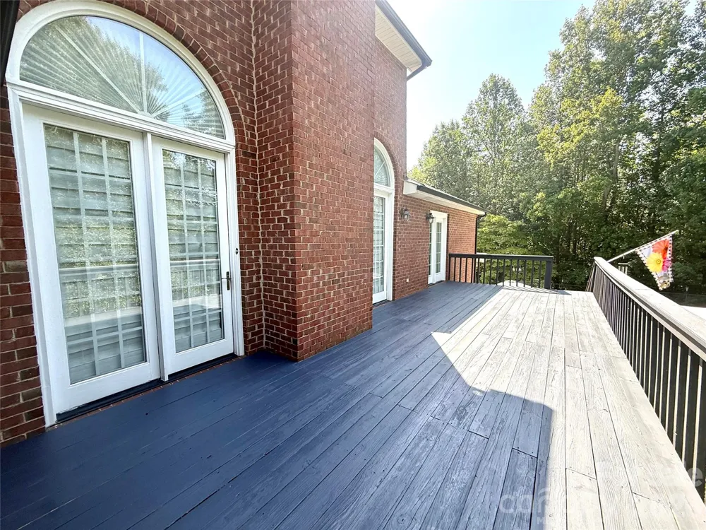 1413 Windemere Lane Hickory, NC 28602