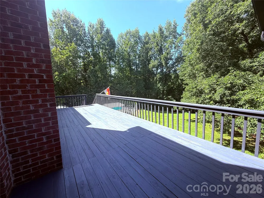 1413 Windemere Lane Hickory, NC 28602