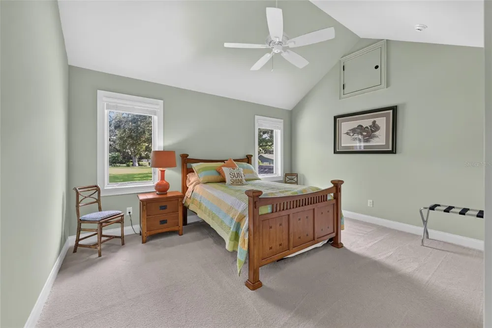 12950 E HIGHWAY 25 Ocklawaha, FL 32179