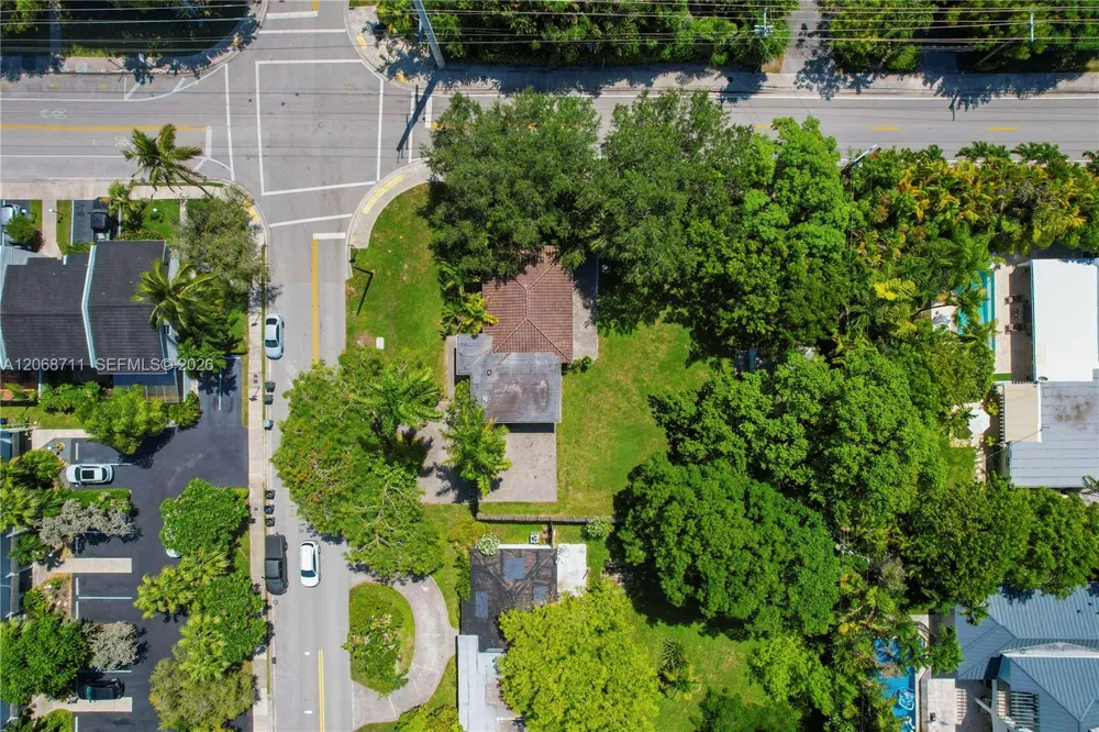 6200 SW 78th St South Miami, FL 33143