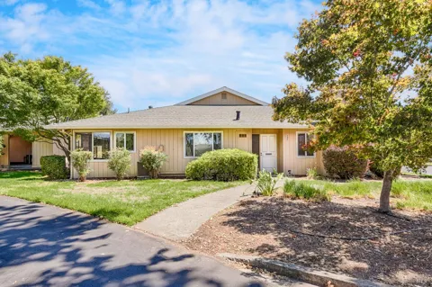 1 Meadowgreen Court