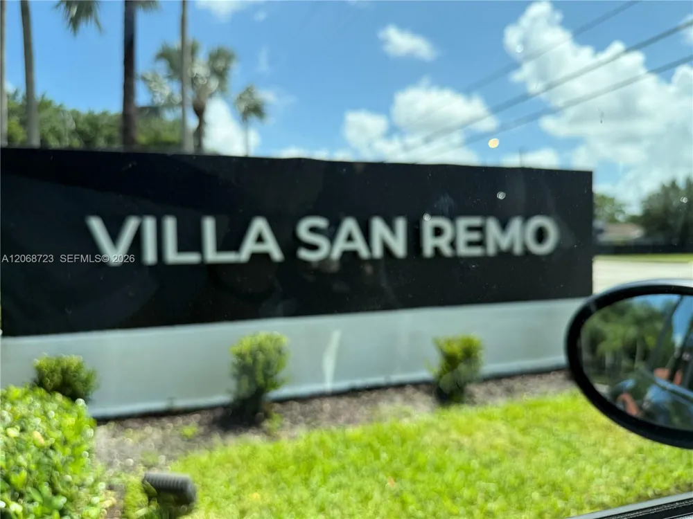 18440 Via Di Sorrento Boca Raton, FL 33496