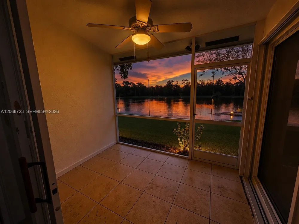 18440 Via Di Sorrento Boca Raton, FL 33496