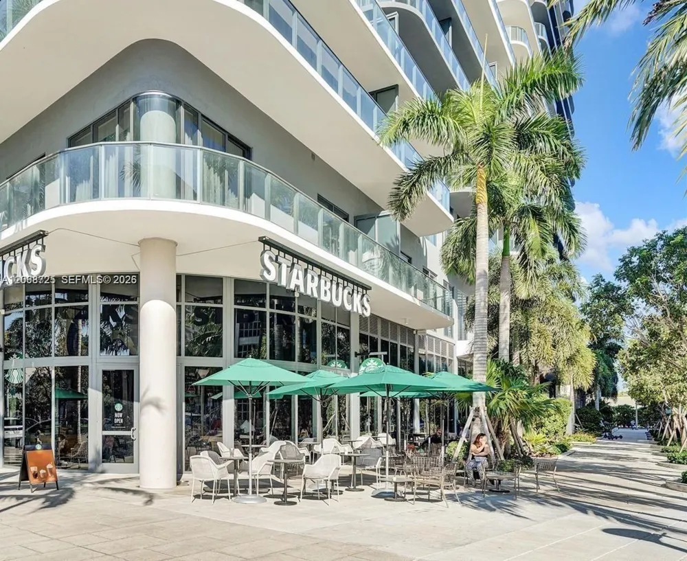 121 NE 34th St #915 Miami, FL 33137