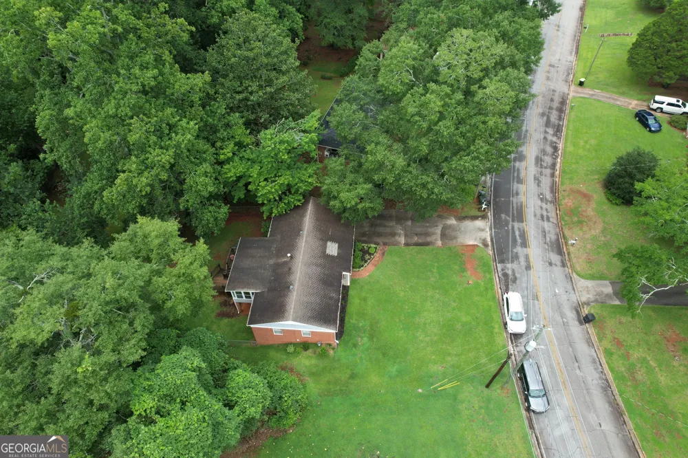 106 Garden TER Thomaston, GA 30286