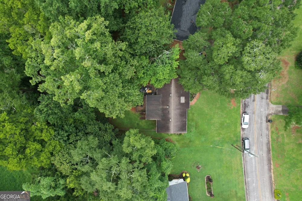 106 Garden TER Thomaston, GA 30286