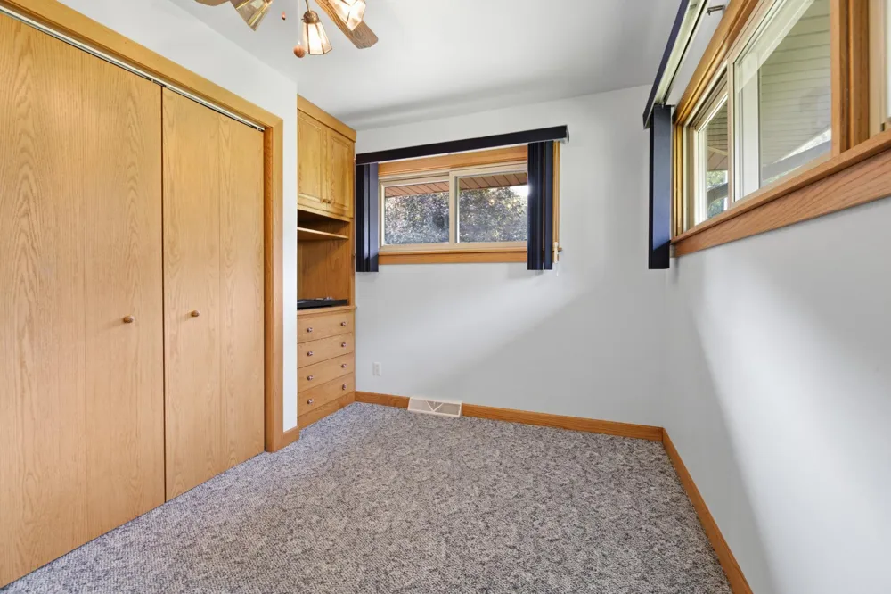1580 Gilmore Valley Road Winona, MN 55987