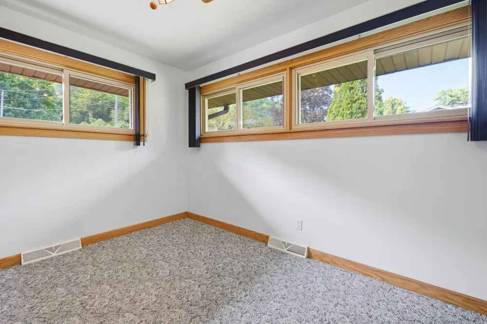 1580 Gilmore Valley Road Winona, MN 55987