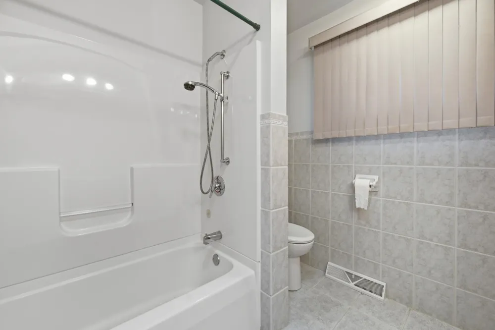 1580 Gilmore Valley Road Winona, MN 55987