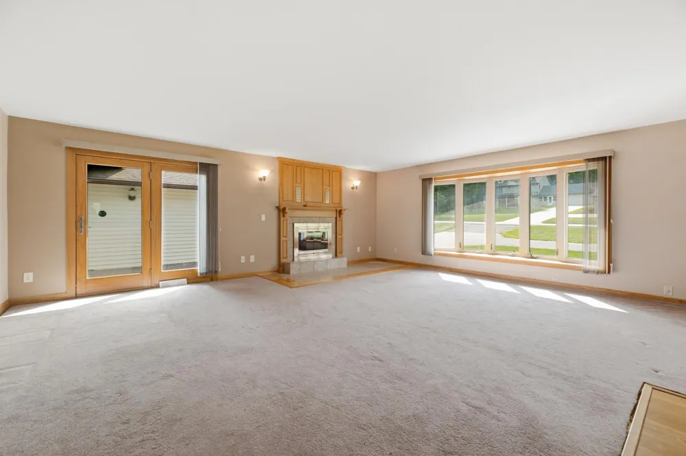 1580 Gilmore Valley Road Winona, MN 55987
