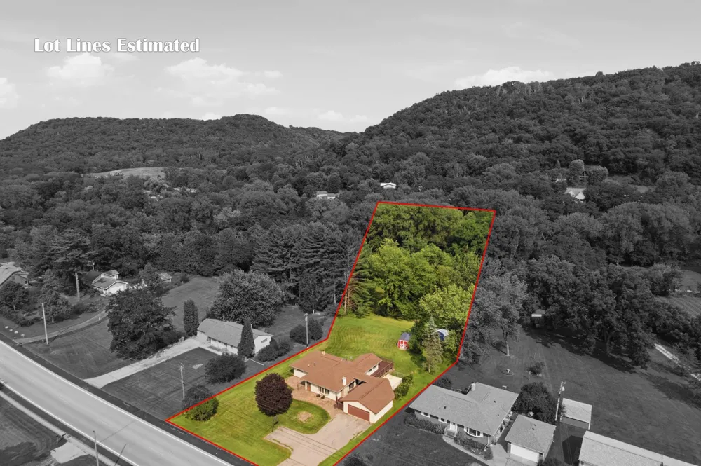 1580 Gilmore Valley Road Winona, MN 55987