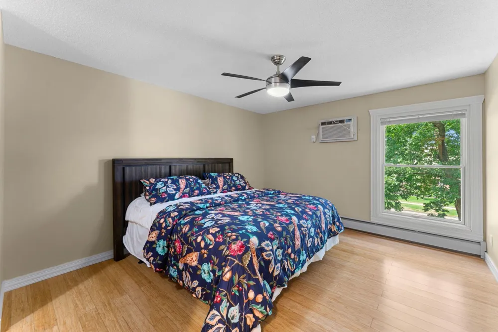 2800 Hamline Avenue #313 Roseville, MN 55113