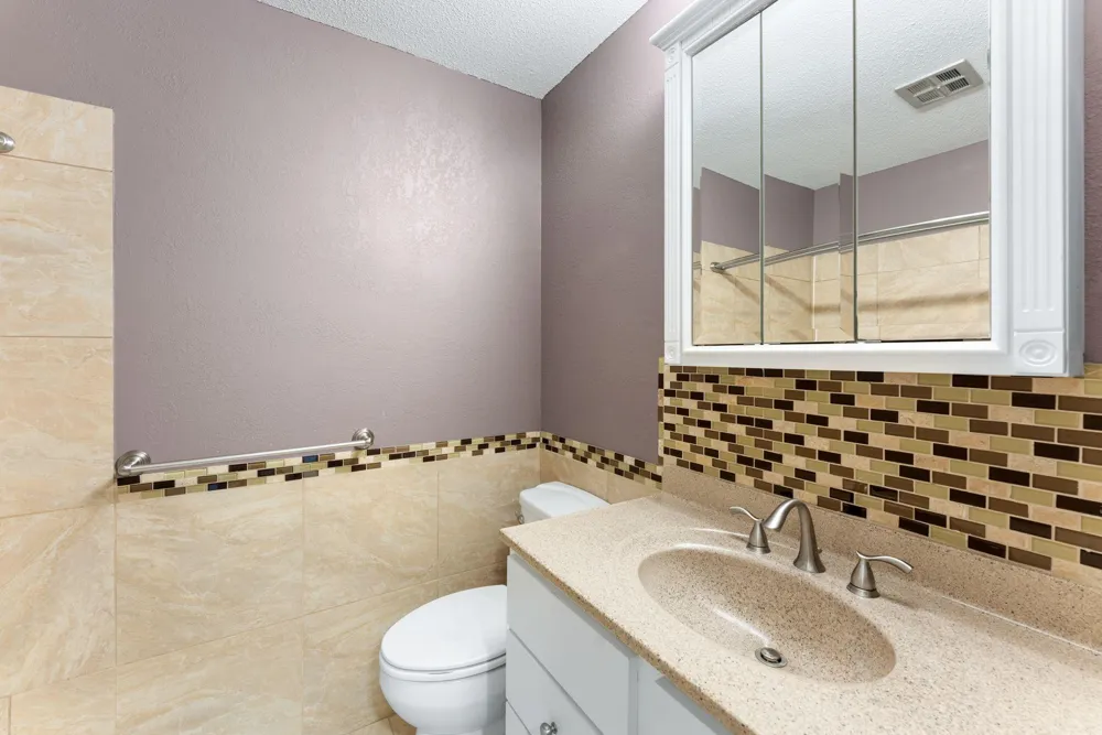 2800 Hamline Avenue #313 Roseville, MN 55113
