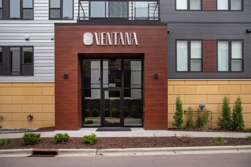 253 Lake Street E #307 Wayzata, MN 55391