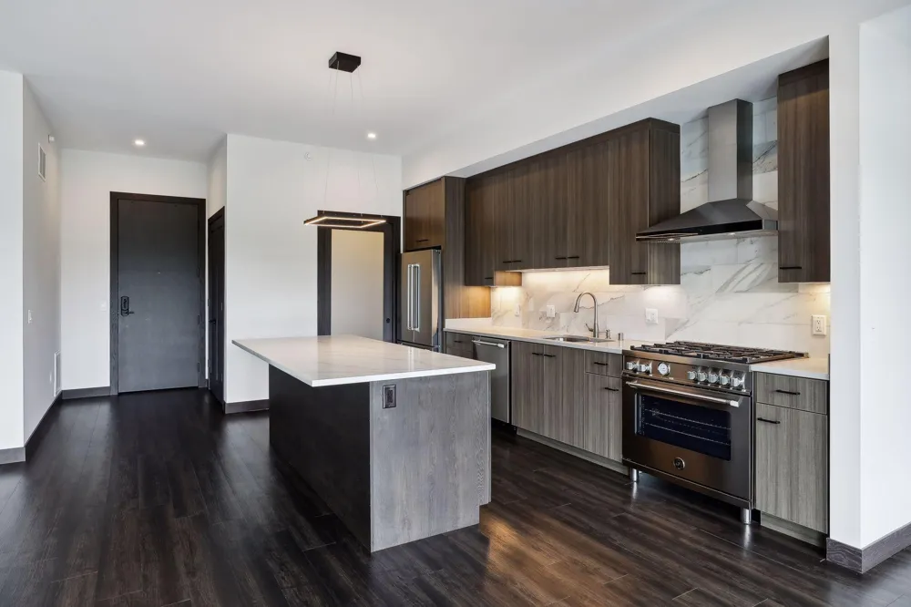 253 Lake Street E #307 Wayzata, MN 55391