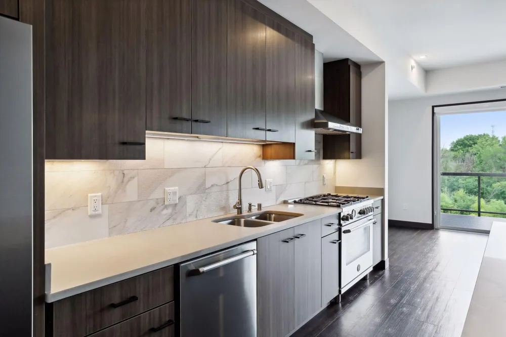 253 Lake Street E #307 Wayzata, MN 55391