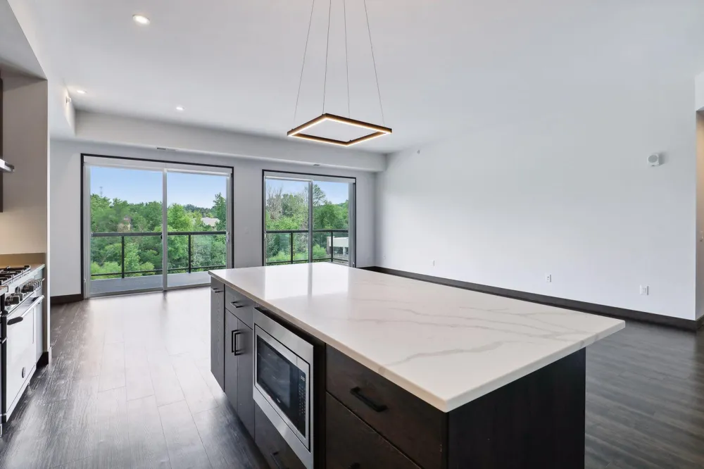 253 Lake Street E #307 Wayzata, MN 55391