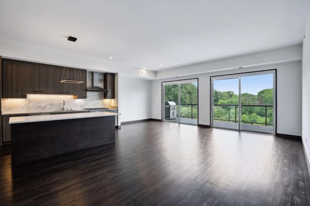 253 Lake Street E #307 Wayzata, MN 55391