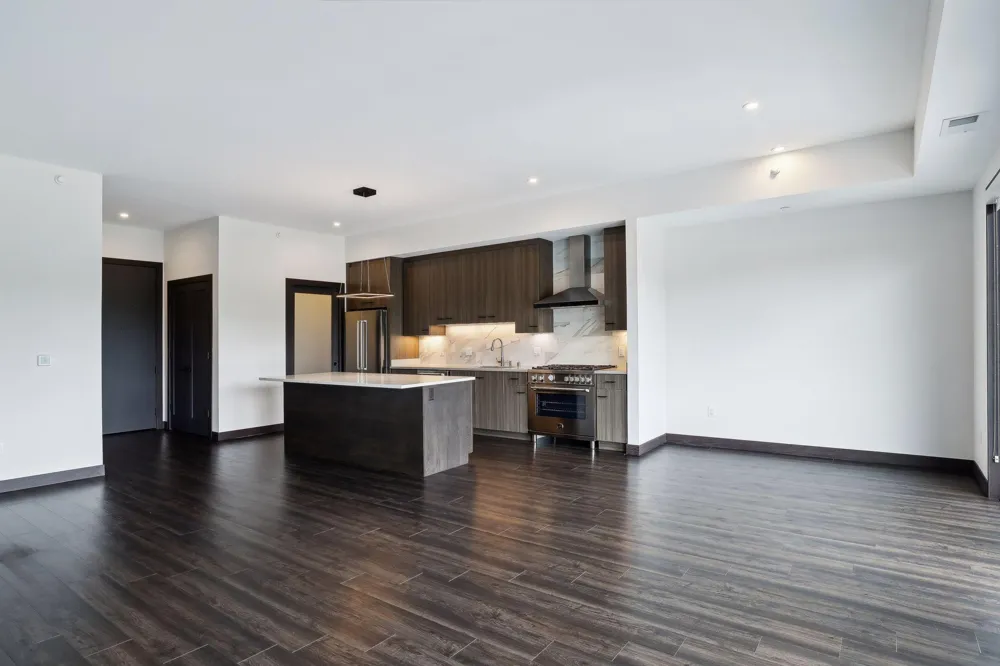 253 Lake Street E #307 Wayzata, MN 55391