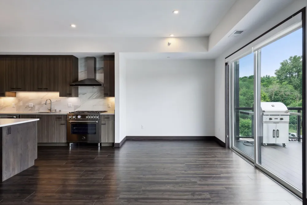253 Lake Street E #307 Wayzata, MN 55391
