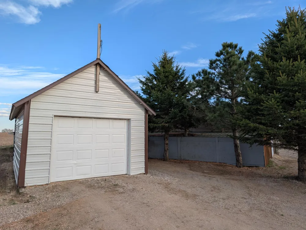 2051 120th Street Balaton, MN 56115