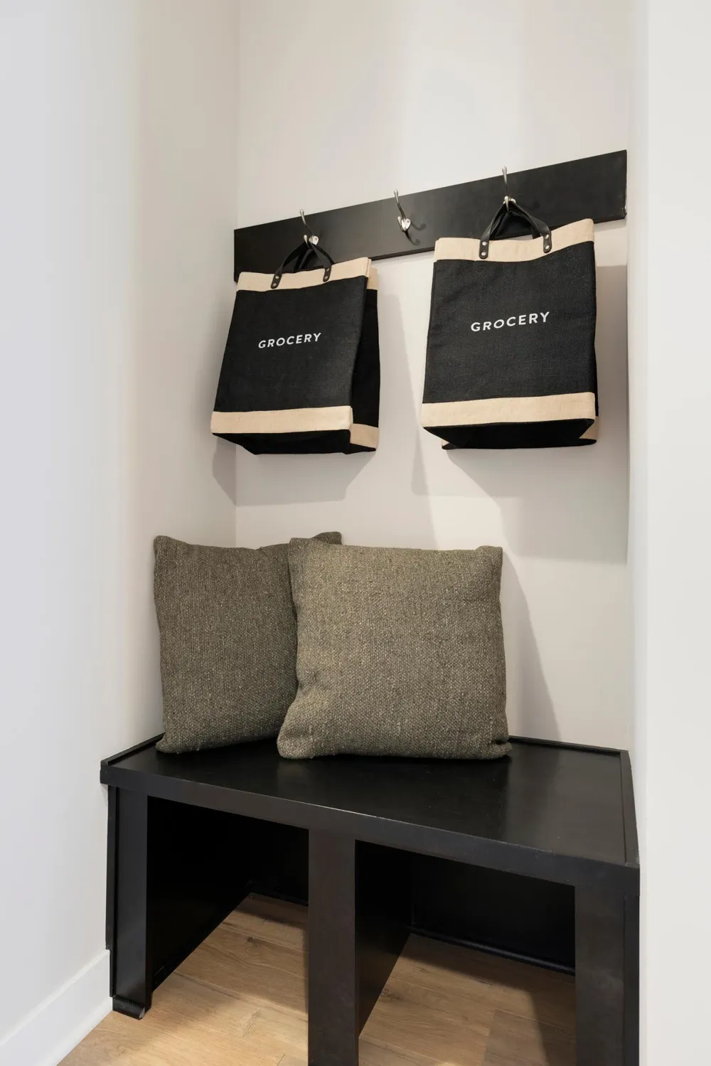 2265 Beechwood Avenue Saint Paul, MN 55116
