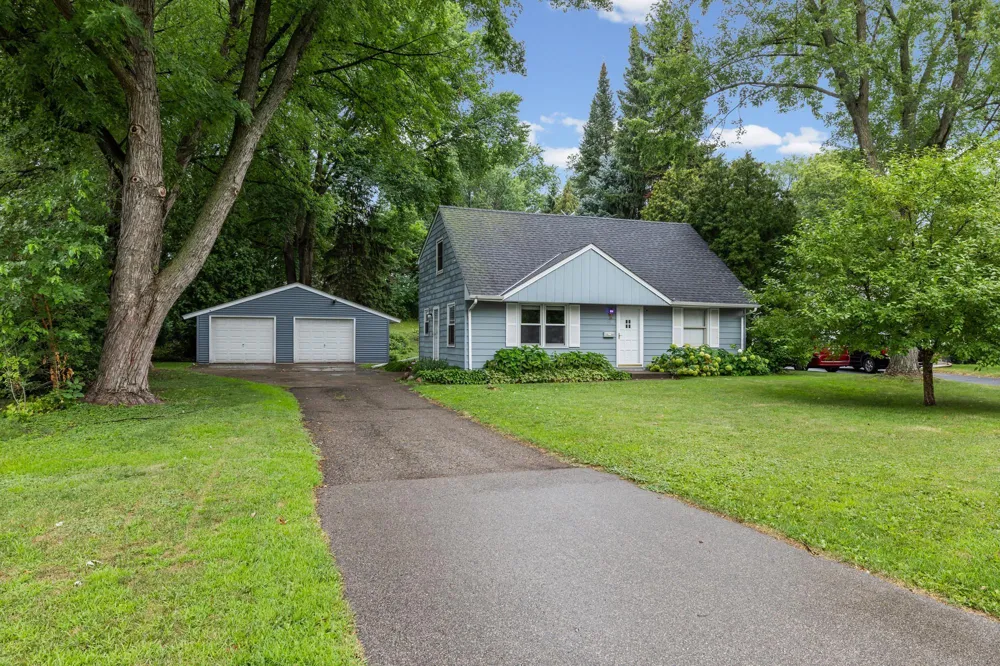 8236 Queen Avenue S Bloomington, MN 55431